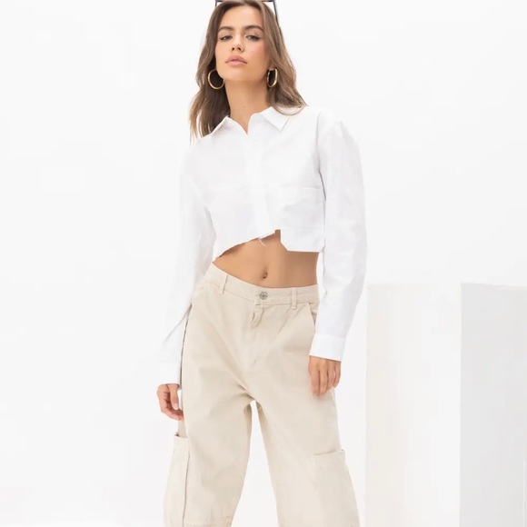 Tops - Cropped pocket detail shirt